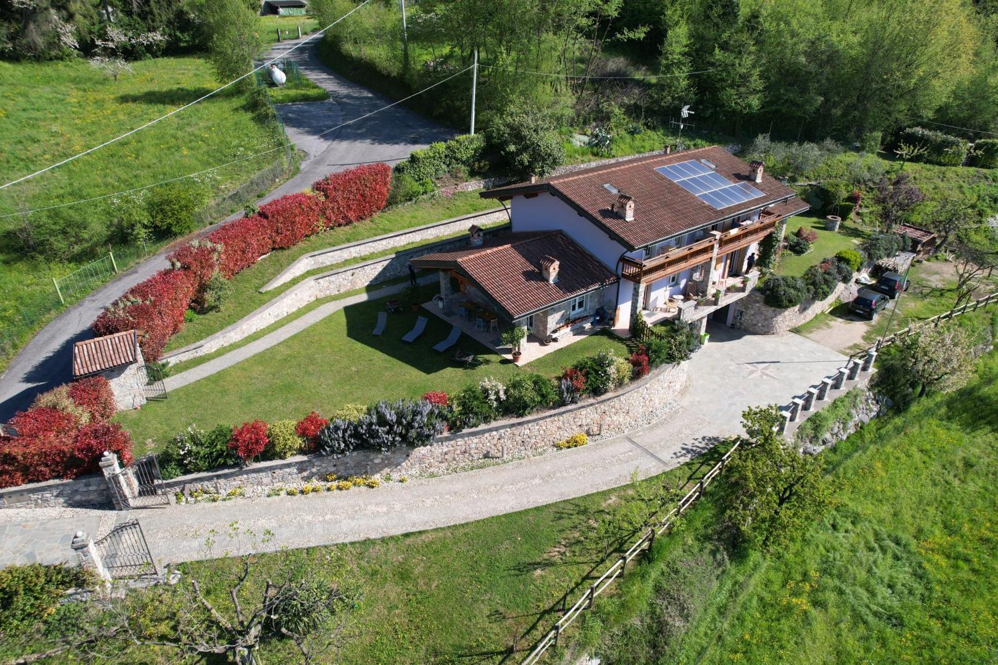 Alla Vecchia Contrada B&B Provaglio Val Sabbia Exterior photo